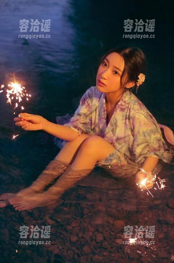 166fun苹果版，边看边想，今天又有什么奇葩新闻？