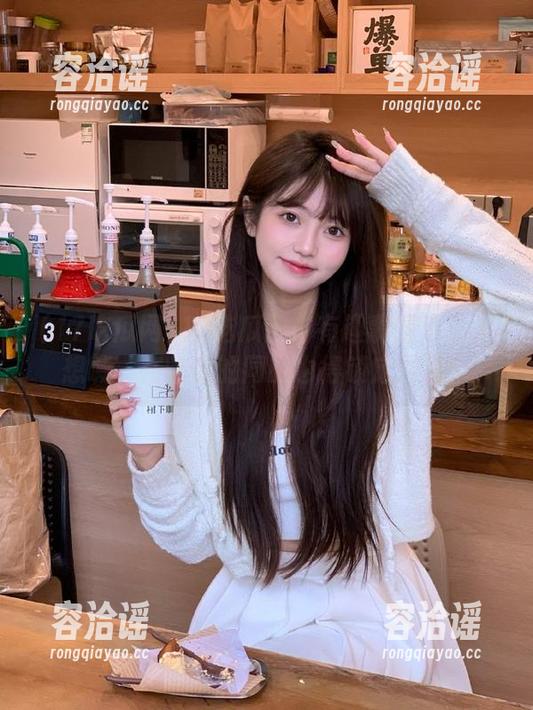 17吃瓜网：有趣事情总让人想喊，在吃瓜的同时也得锁定网址！
