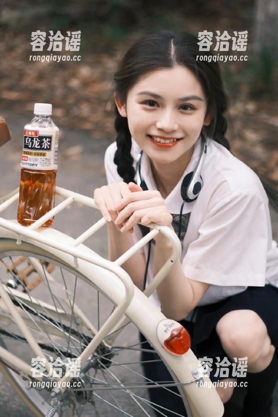 “快来下载51黑料，别让瓜飘出你的掌心！“