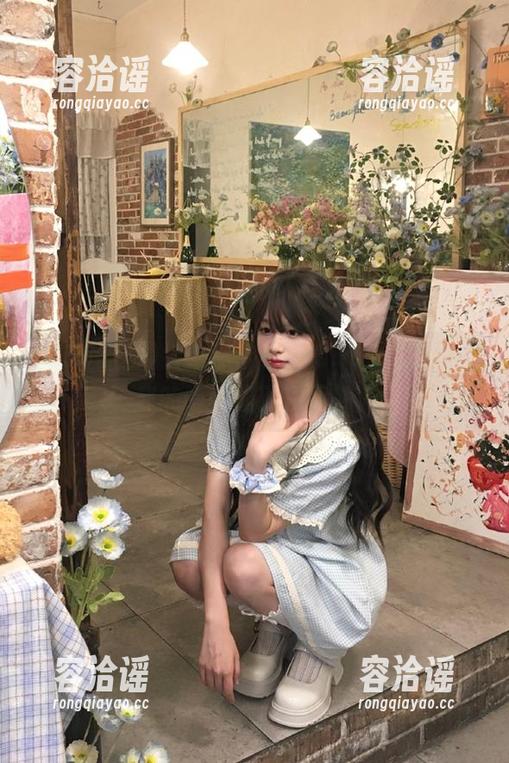 尝试点击“655.fun”链接，我的脸就成了表情包。
