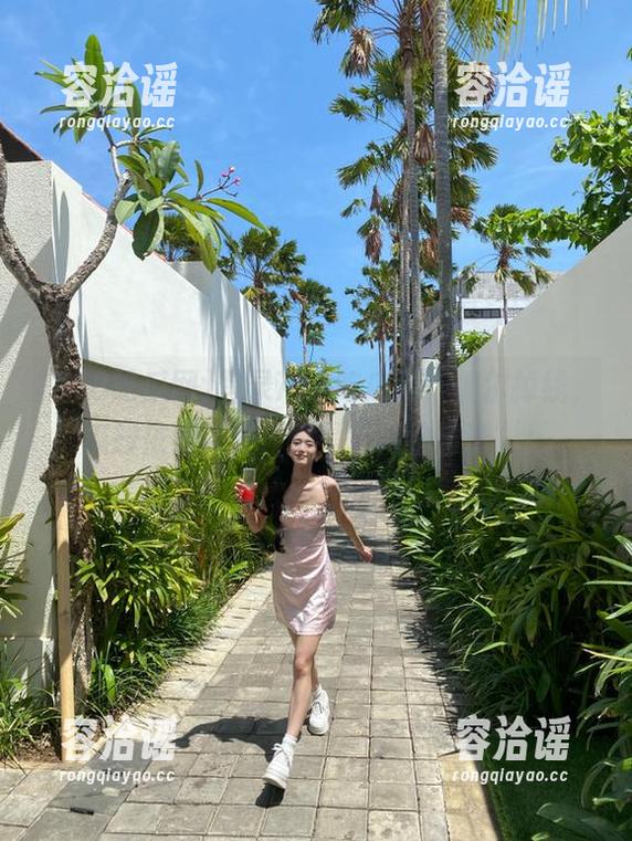 718吃瓜网 登录718吃瓜网,偶尔掉线,瓜却依然新鲜,真是“网络靠谱”!