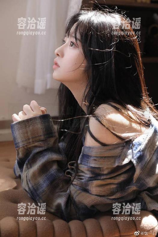 网页上的“91吃瓜”又双叒叕爆料，有些内容让我心里觉得毛毛的…