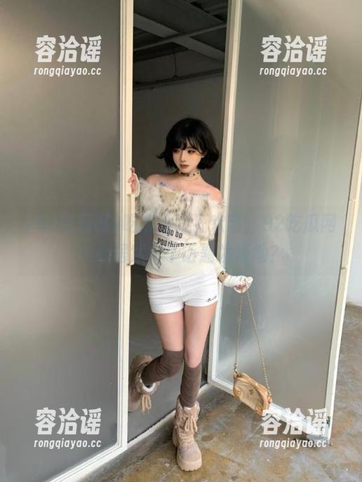 吃瓜线路狂欢节，92吃瓜网中心居然成了话题发源地？