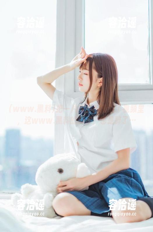 把一片瓜田都搬进了视频里，这www.黑料的操作，也是醉了…