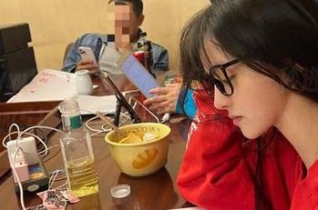 有了“传送门”，一秒进入“www51”，吃瓜的同时你想要的都有！