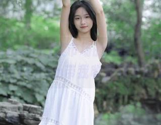 菜市场的热搜，zwww.zztt15.com带我收藏到家里了