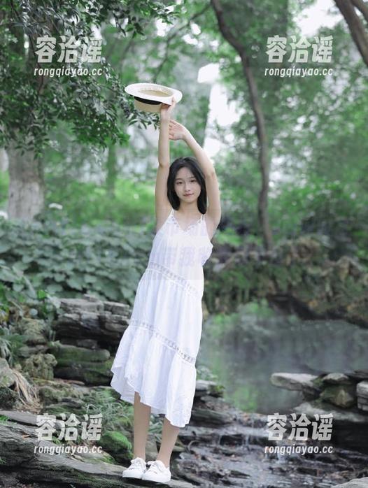 菜市场的热搜，zwww.zztt15.com带我收藏到家里了