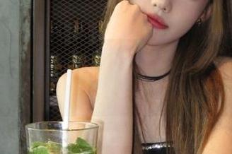 吃瓜网呈现—今天的链接，让你在瓜田中追逐那颗蹊跷的大瓜
