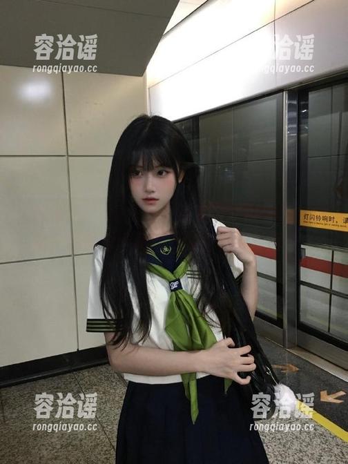 每天都来看看“吃瓜网址”链接，仿佛全世界的八卦都在我掌握中。
