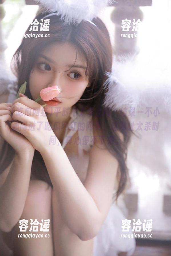 平时不太爱上网，结果一不小心闯进了吃瓜网红的网页，这网址太杀时间，真心停不下来。