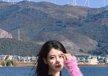 最新瓜皮一波接一波，本以为可以就此歇歇，国产吃瓜在线却偏偏不让我静下心来。
