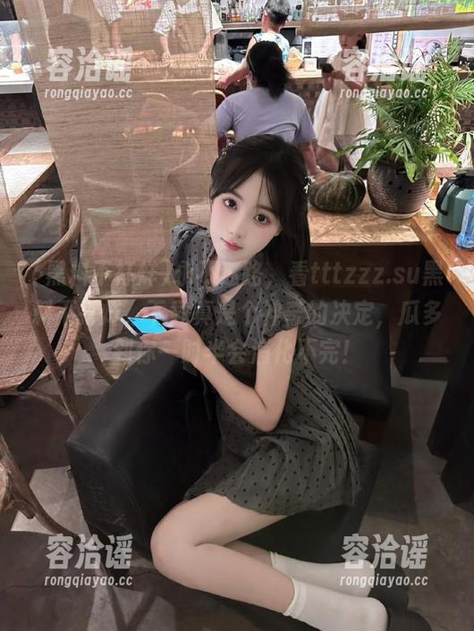永不迷路，看tttzzz.su黑料不打烊，下载真是个神奇的决定，瓜多到你一时半会消化不完！