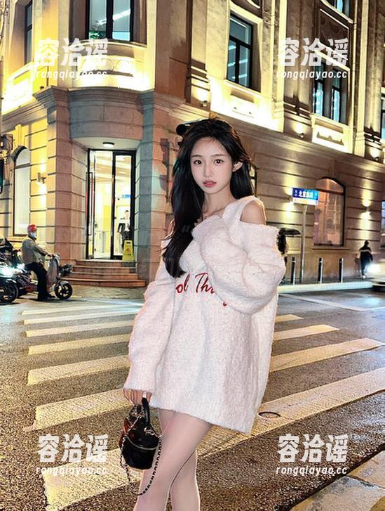 听说“黑料不打烊tttzzz”的线路被网红们用成了跳坑的游戏？