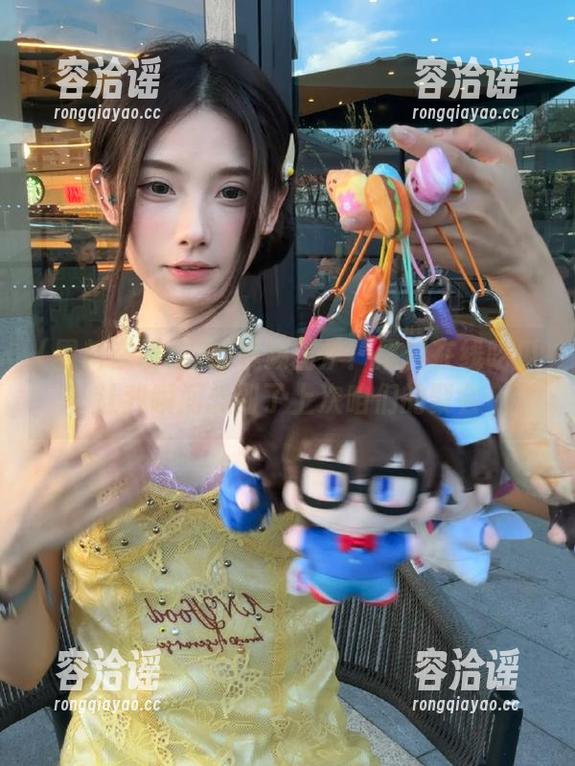 黑料在线吃瓜 视频出炉!黑料在线吃瓜,让我瞬间想到了上次咱们的聚会…