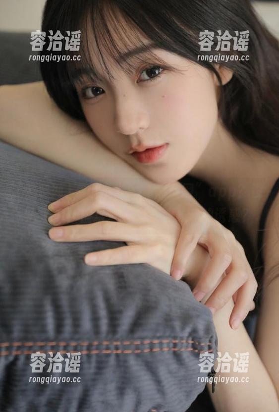 黑料网 不想去“911黑料网”app?没人逼你,但难道你能抵挡八卦的诱惑?