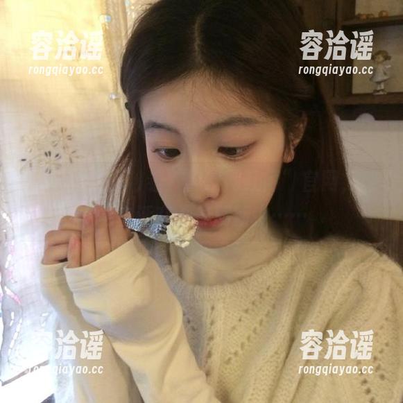 看“黑料网红网”官网，感觉生活在不停刷新中……